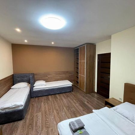 Apartments In Uzhgorod For You. Экстерьер фото