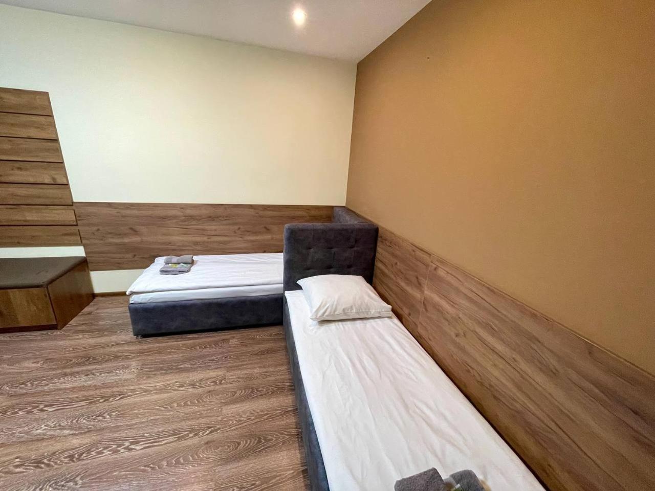 Apartments In Uzhgorod For You. Экстерьер фото