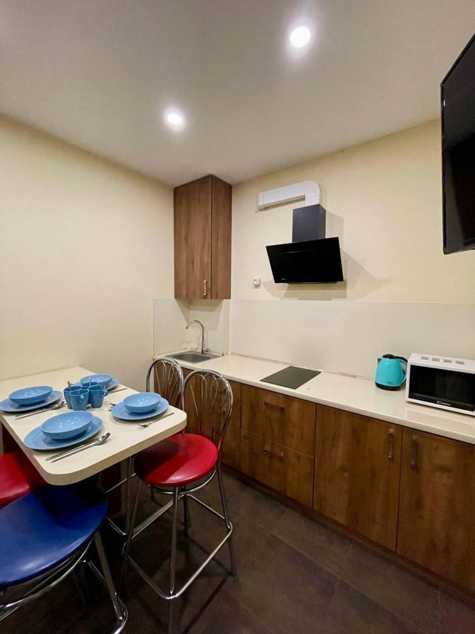 Apartments In Uzhgorod For You. Экстерьер фото